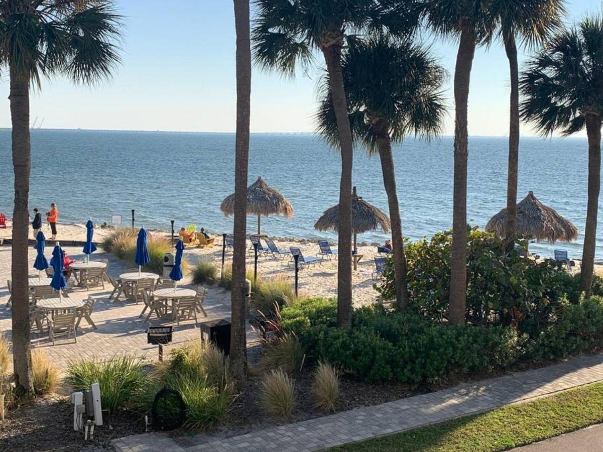 Bay Views From Your Balcony Beach Resort Tampa Exterior foto