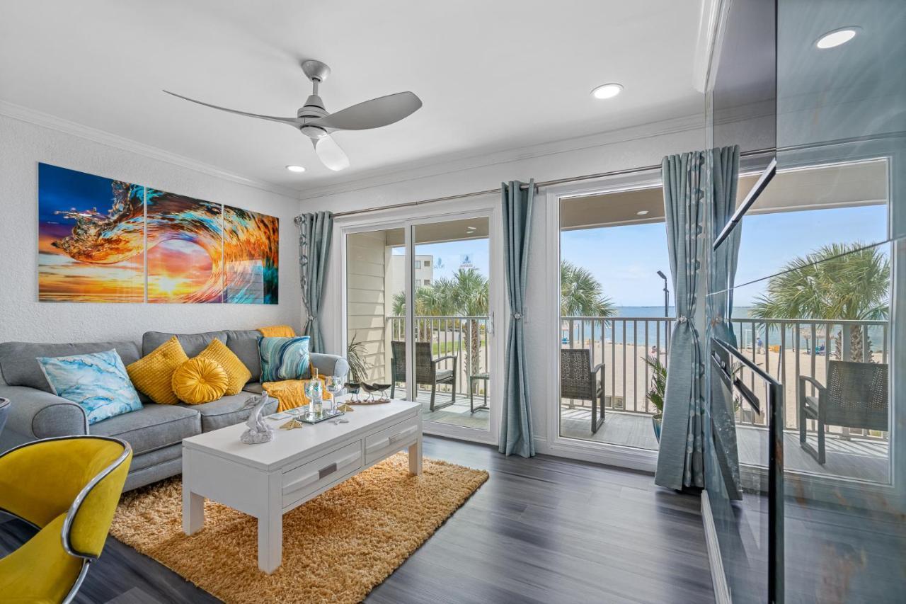 Bay Views From Your Balcony Beach Resort Tampa Exterior foto