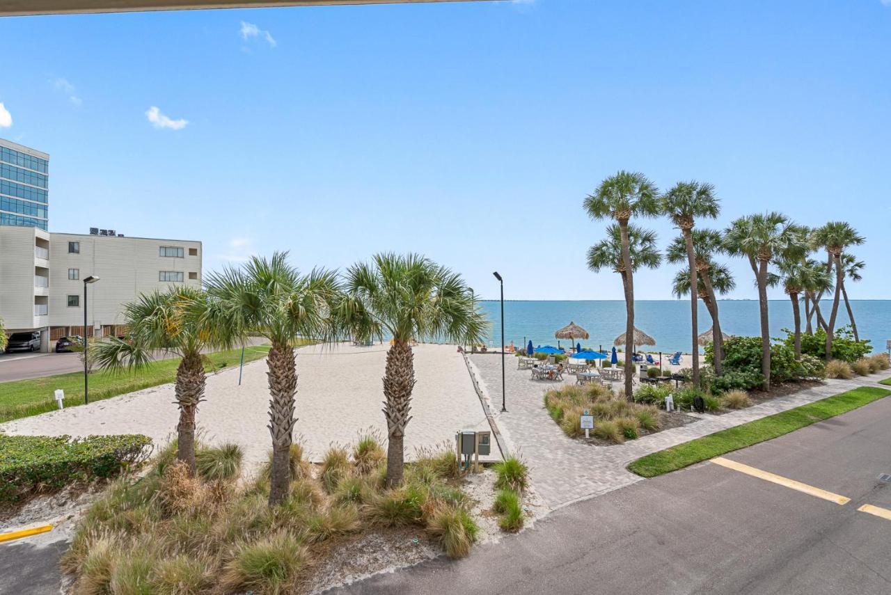 Bay Views From Your Balcony Beach Resort Tampa Exterior foto