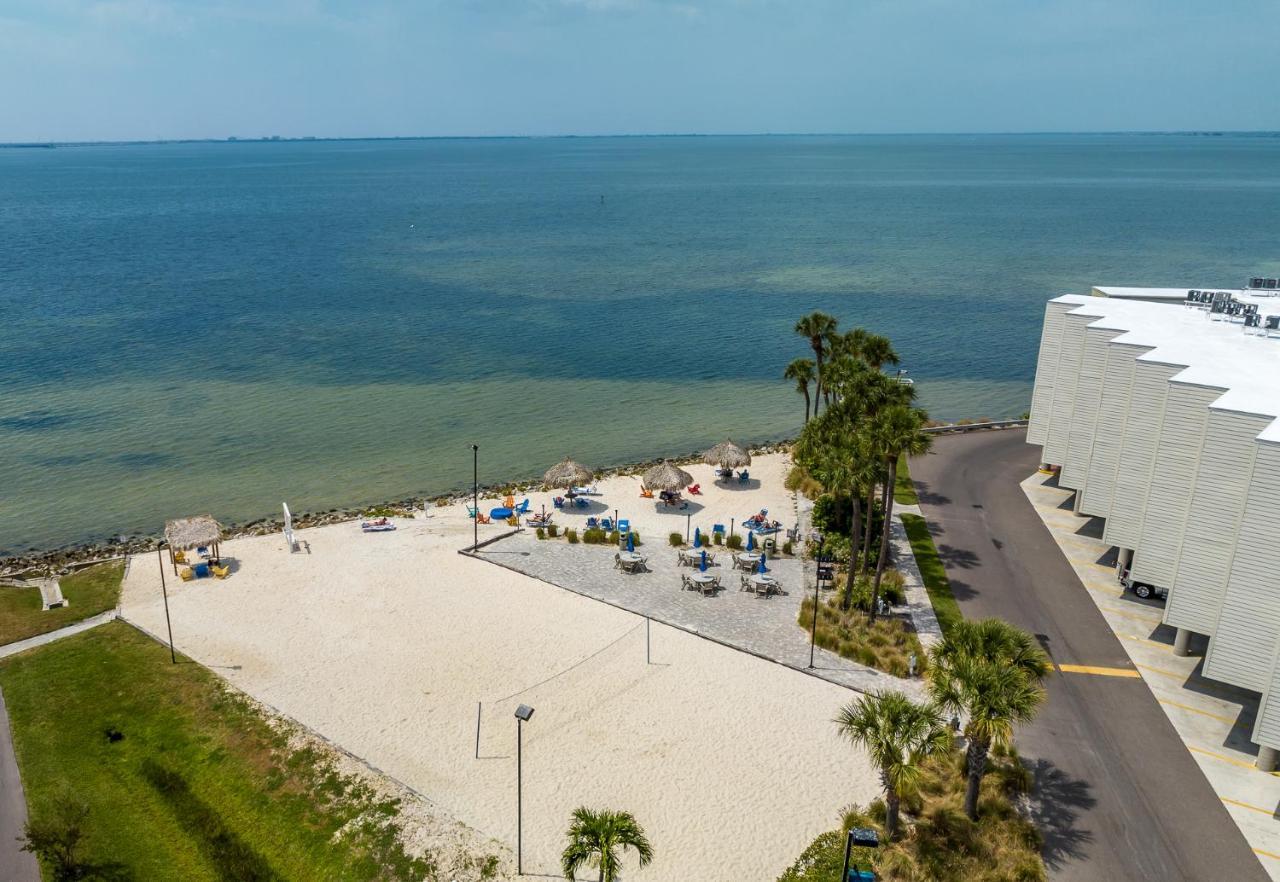 Bay Views From Your Balcony Beach Resort Tampa Exterior foto